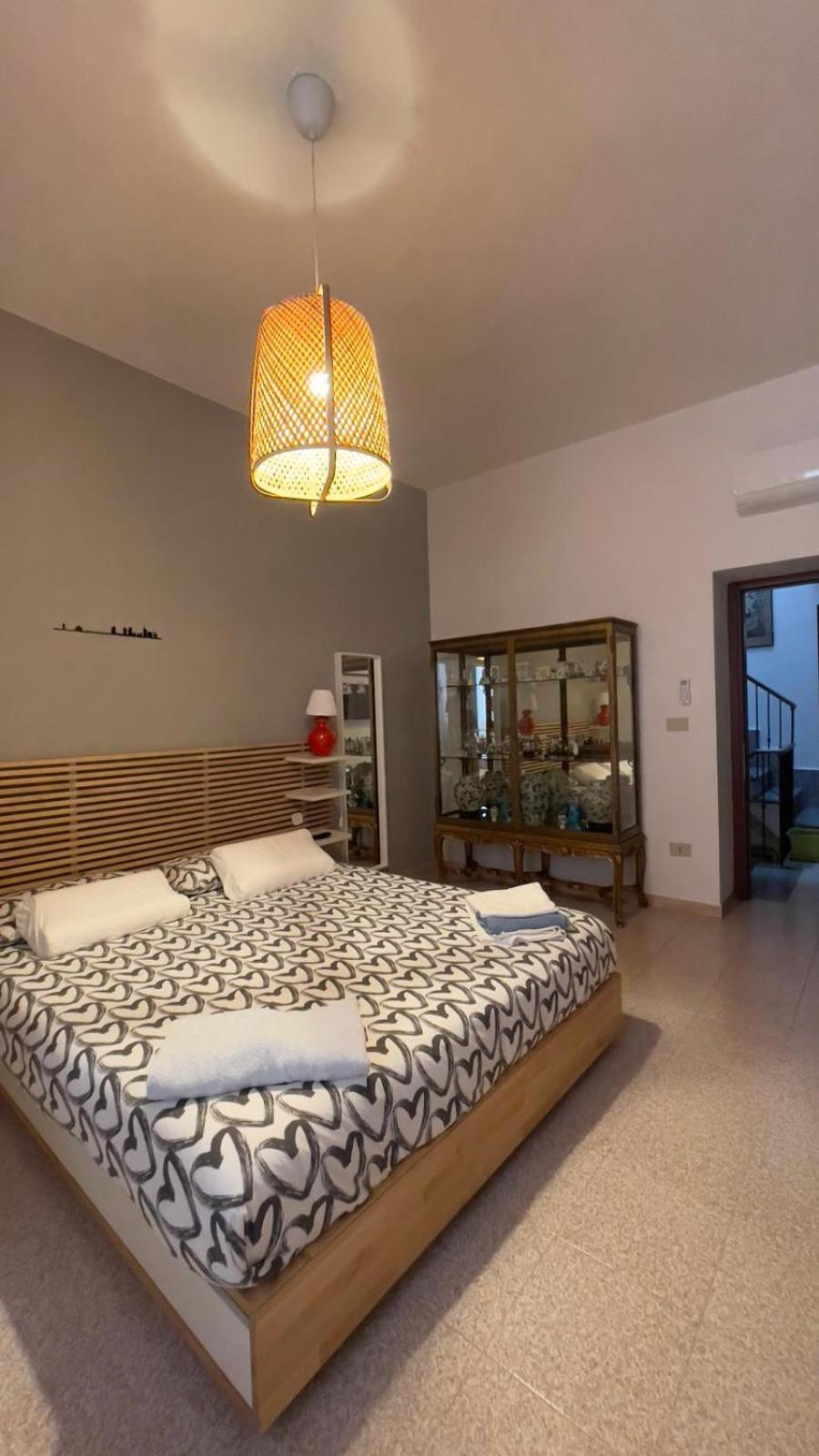 Itiseasy Cuglieri 1 E 2 Private Apartments Bagian luar foto
