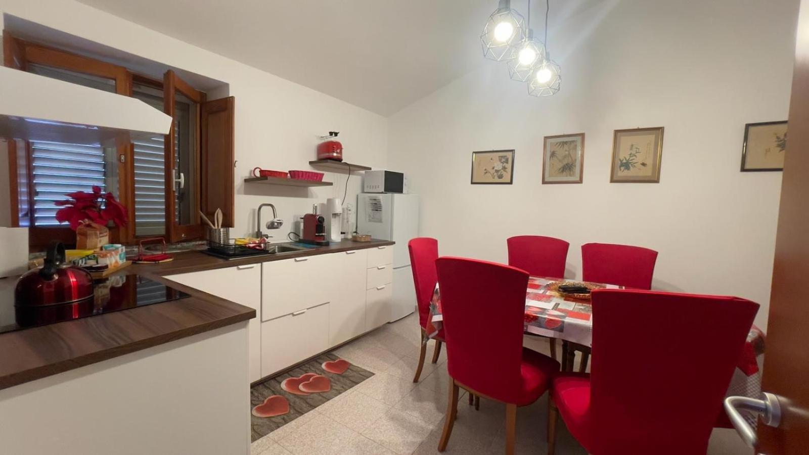 Itiseasy Cuglieri 1 E 2 Private Apartments Bagian luar foto