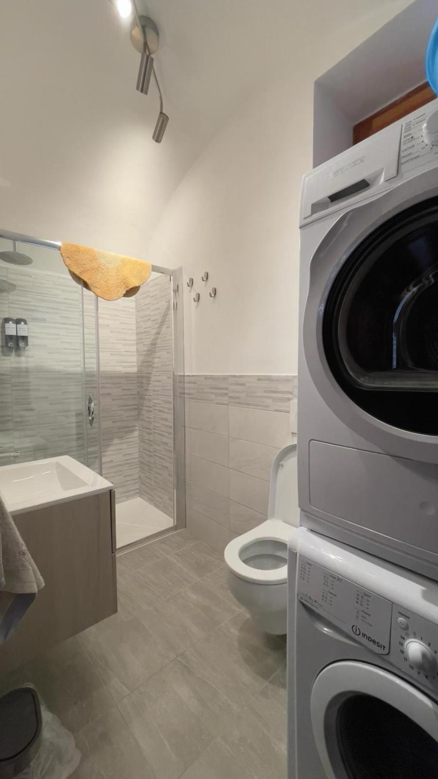 Itiseasy Cuglieri 1 E 2 Private Apartments Bagian luar foto