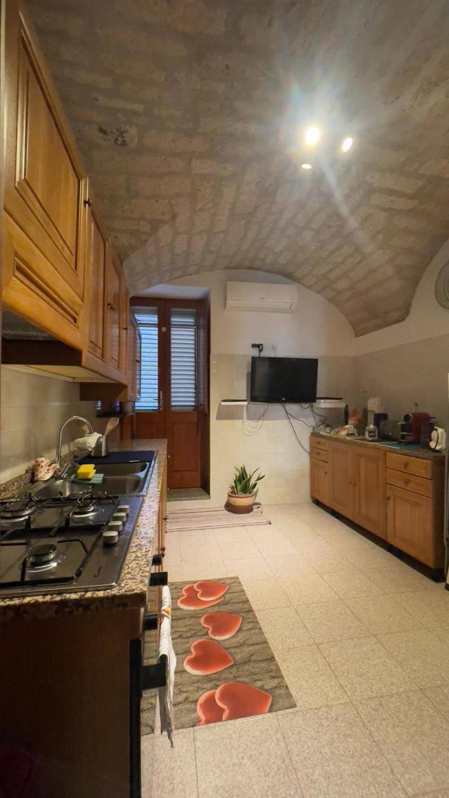 Itiseasy Cuglieri 1 E 2 Private Apartments Bagian luar foto