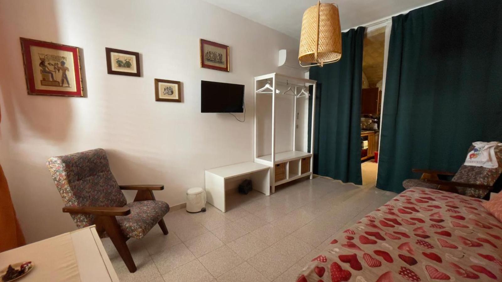 Itiseasy Cuglieri 1 E 2 Private Apartments Bagian luar foto