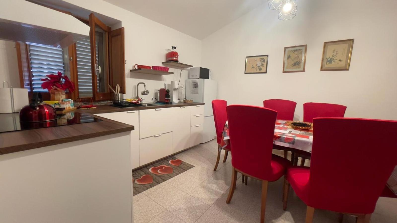 Itiseasy Cuglieri 1 E 2 Private Apartments Bagian luar foto