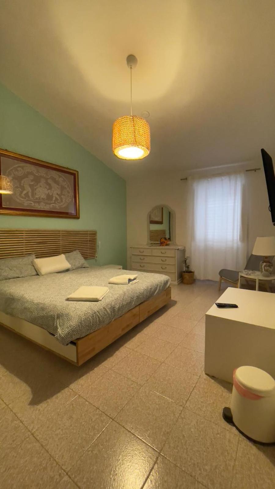 Itiseasy Cuglieri 1 E 2 Private Apartments Bagian luar foto